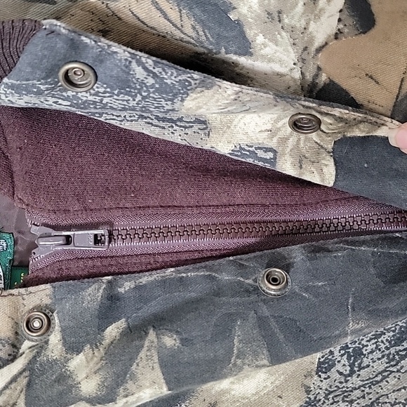 Cabela's Size XL Camo Hunting Jacket with Brown Trim and Hood, Exc. Used Cond. - Picture 3 of 12
